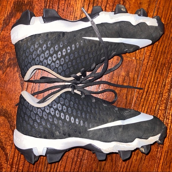 ❣️ Big kids size 11 soccer cleats - Picture 2 of 6